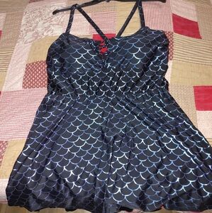 Torrid swim dress size 4